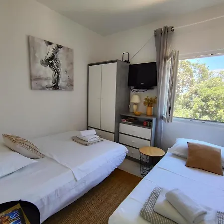 Vakantiehuis Weekend House Olive Garden Donje Selo na Šolti